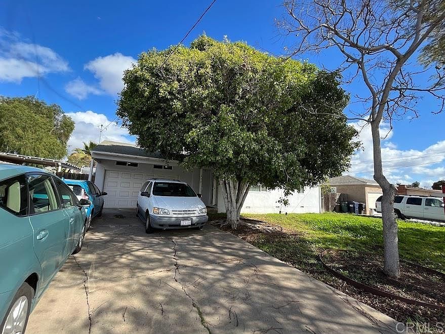 1st image of 479 1st Ave