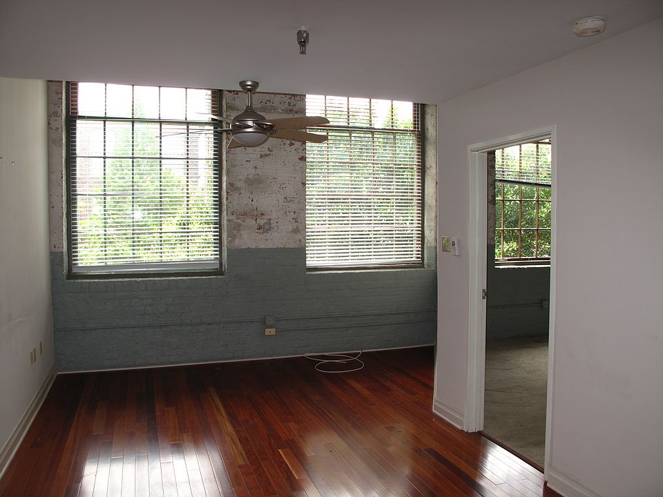 1st image of 920 Poeyfarre St APT 332