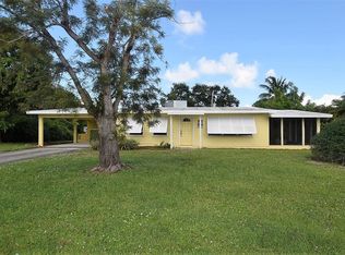 1955 NE River Ct, Jensen Beach, FL 34957