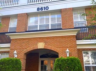8610 Liberty Trl UNIT 101, Manassas, VA
