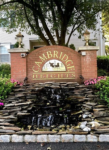 1st image of 204 CAMBRIDGE CT