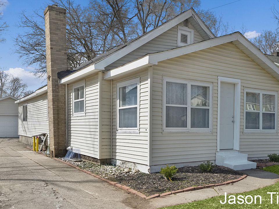 1st image of 2507 Day Ave NW