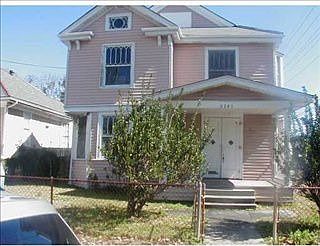 2nd image of 2203 Marengo St