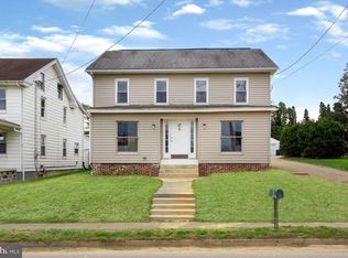 57 Main St, Yorkana, PA 17406