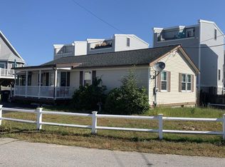 151 Cable Ave, Salisbury, MA 01952