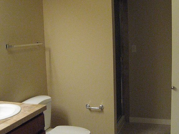 4th image of 1142 Fawcett Ave #712