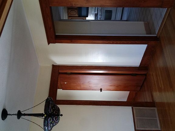 3rd image of 14 Bradford St