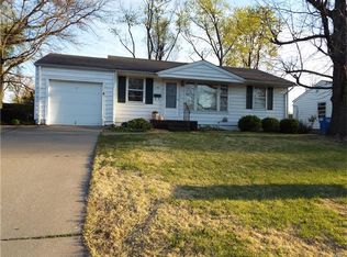 190 Saint Daniel Ln, Florissant, MO 63031