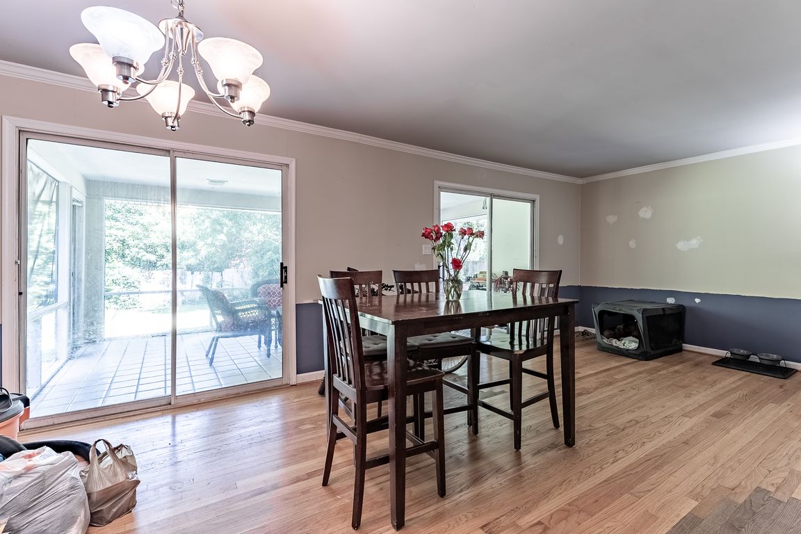 Dining Area-1