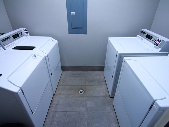 5th image of 8815 Burton Way #416