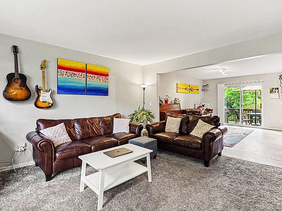 5th image of 2637 Konrad Ct