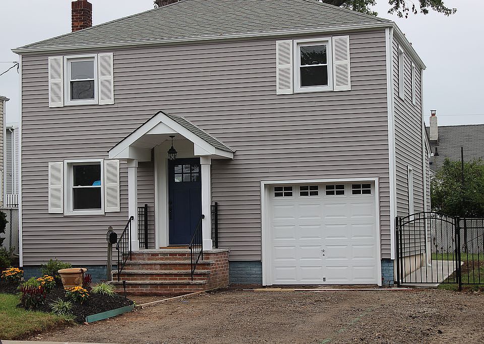 1st image of 93 Hillman Dr