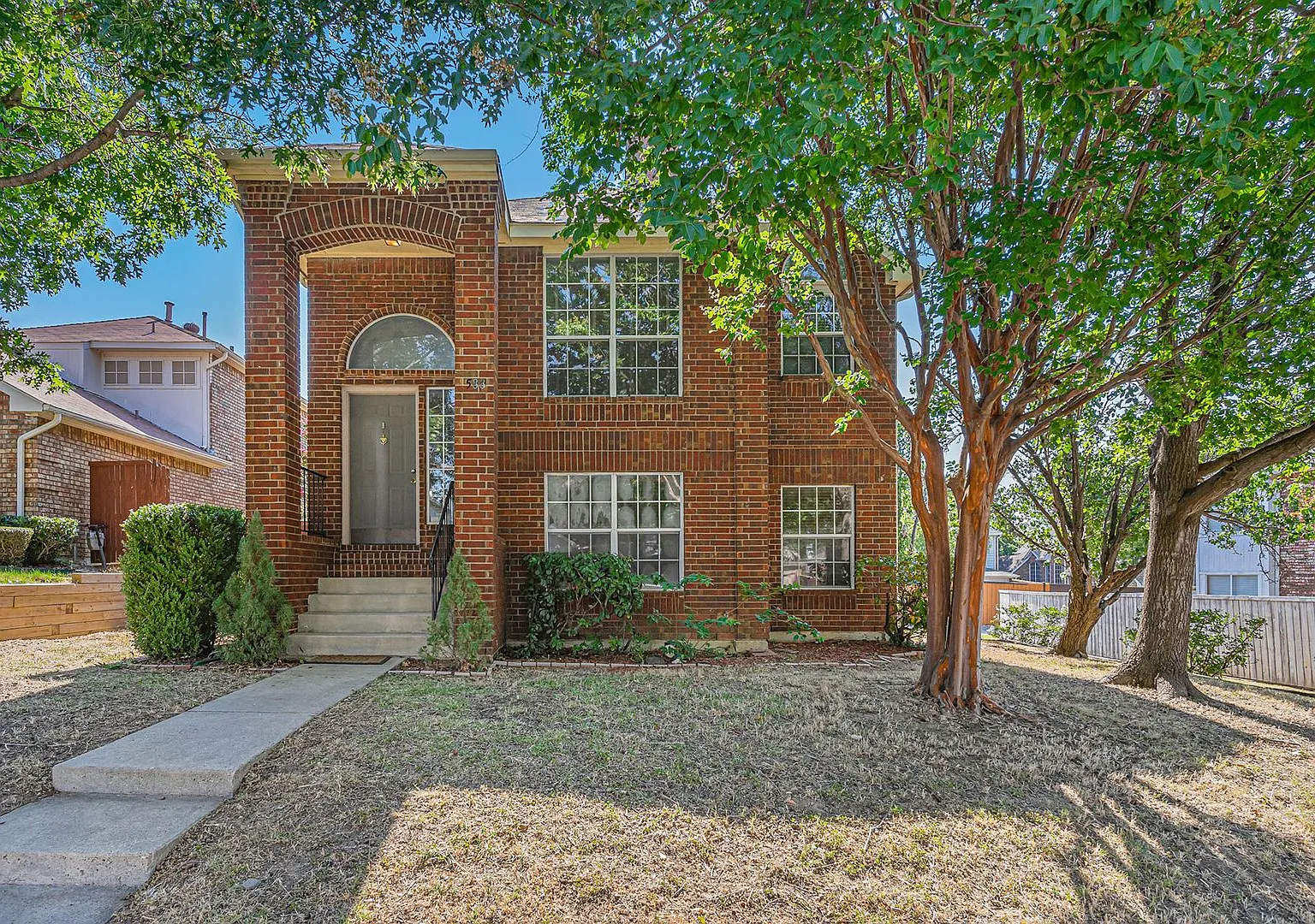 Charming 2-Story in Coppell — Photo 1