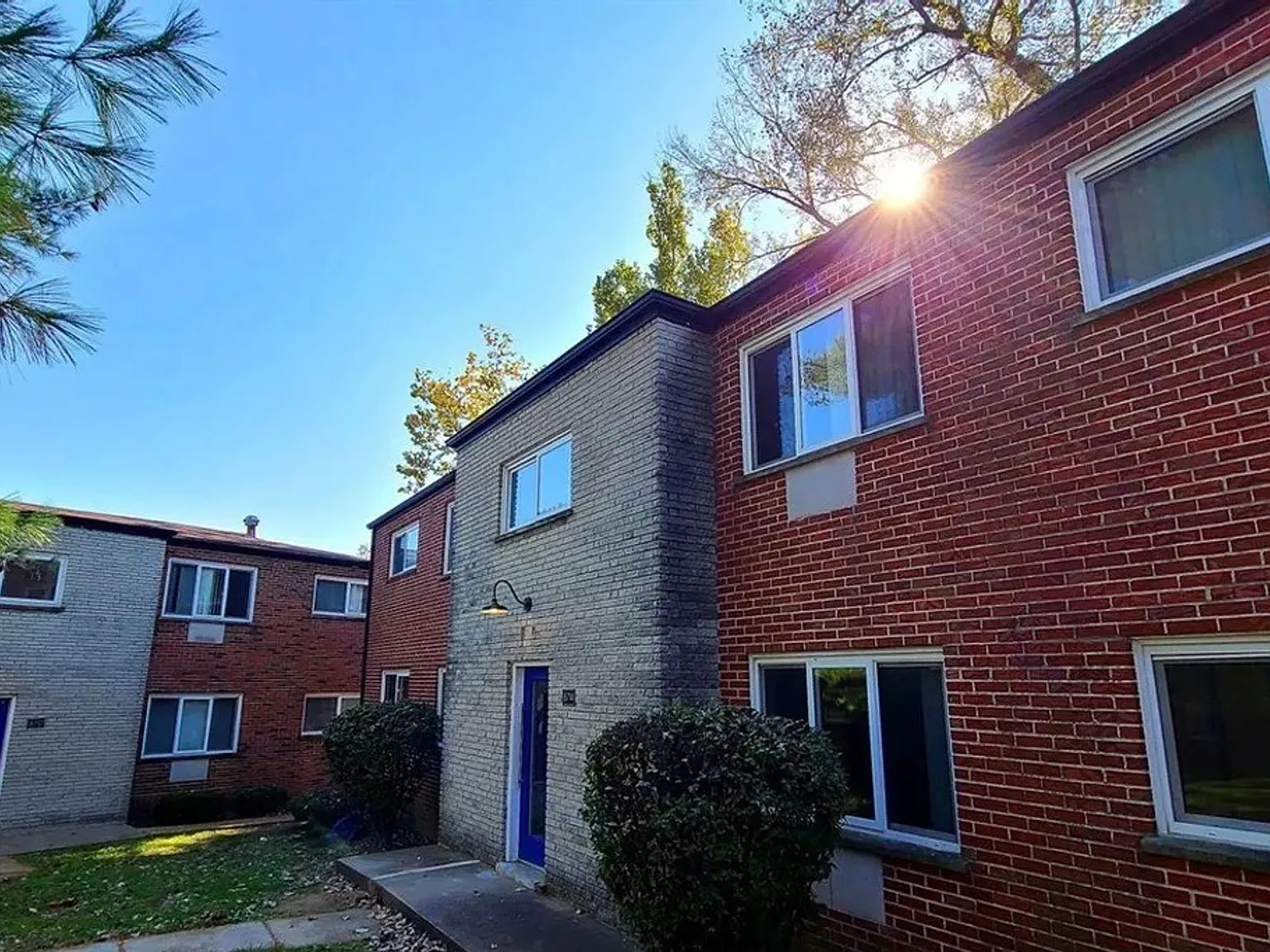Home Heights Apartments — Photo 2