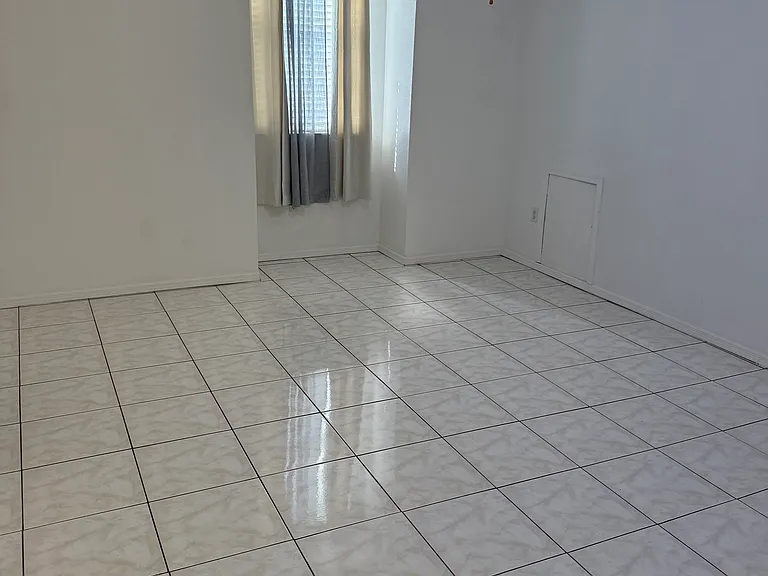 2135 Jessa Dr — Photo 6