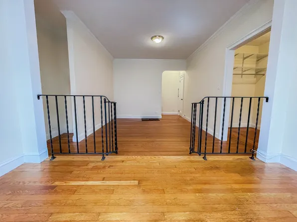 151 East 90th Street 4F image 3 of 6