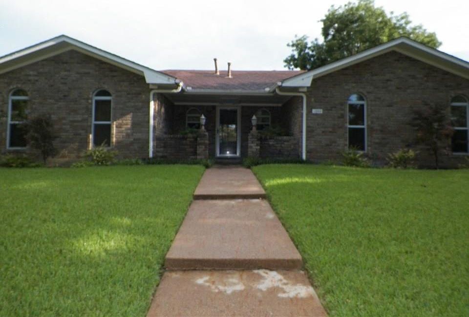 1st image of 1644 San Antone Ln