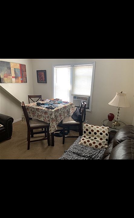 2nd image of 135 W 22nd St #3