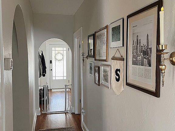 4th image of 2638 Dellwood Ave