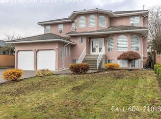 32105 Elkford Dr, Abbotsford, BC V2T5C3