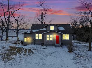 10040 N 1000 W, Demotte, IN 46310