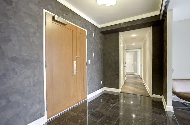 Rented by BLU Real Estate | media 22