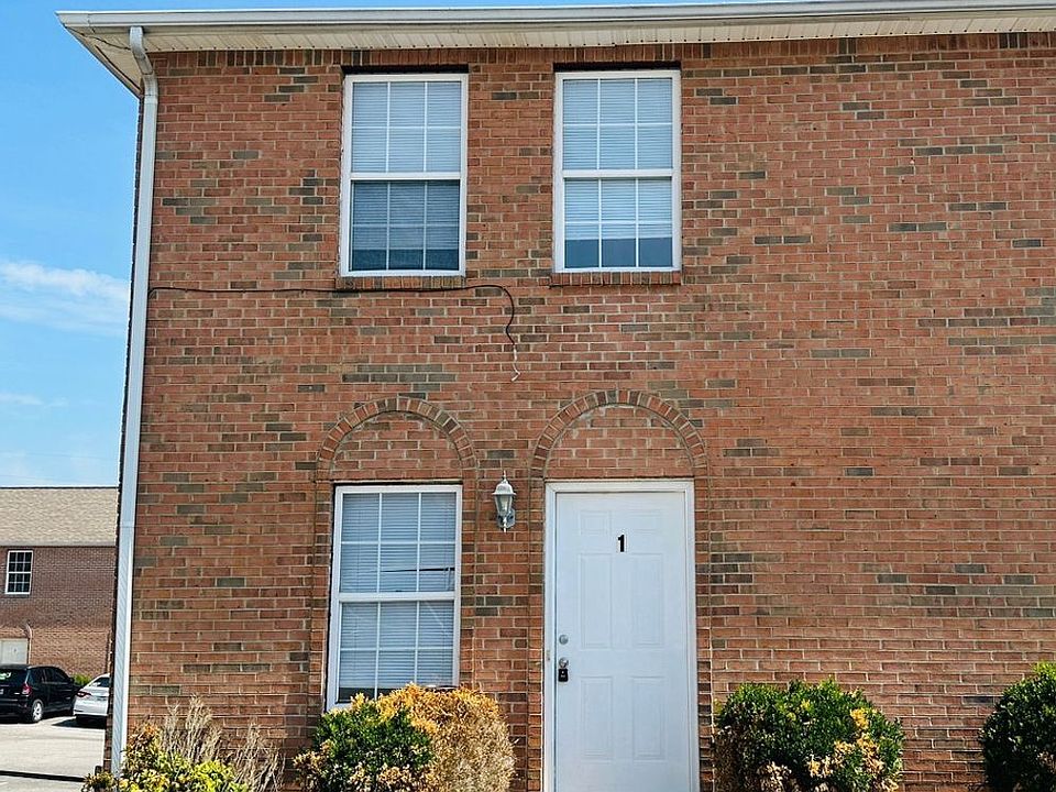 1st image of 13 Crescent View Dr #167-1