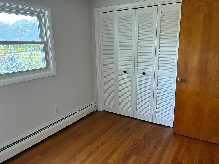61 Phillips Rd — Photo 18