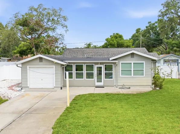 1307 Saint Andrews Dr, Tampa, FL 33612