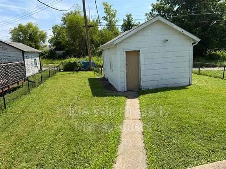 8530 Lowell St — Photo 19