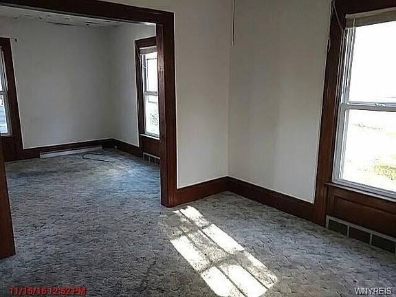 4th image of 86 Camp St
