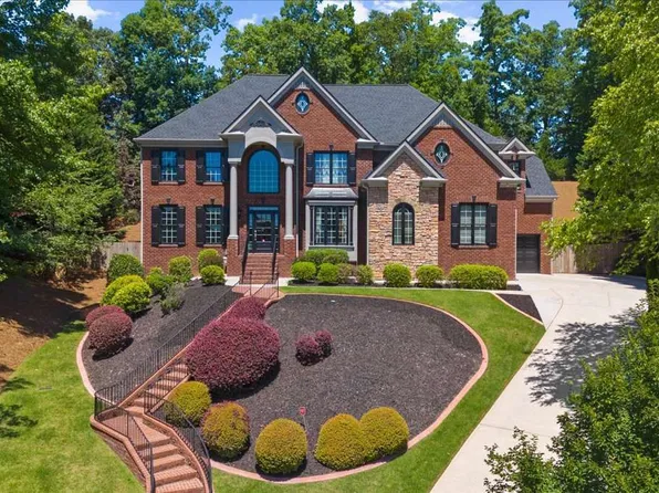 1370 Boomer Cir, Suwanee, GA 30024