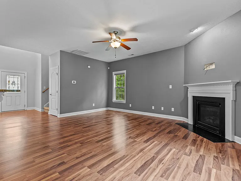 768 Riverbirch Dr — Photo 14