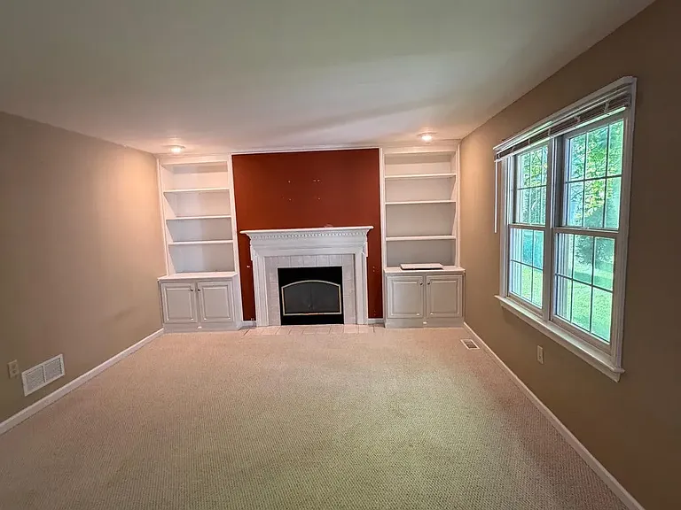 2264 Raleigh Rd — Photo 16