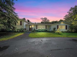 N7868 Parkway Rd, Crivitz, WI 54114