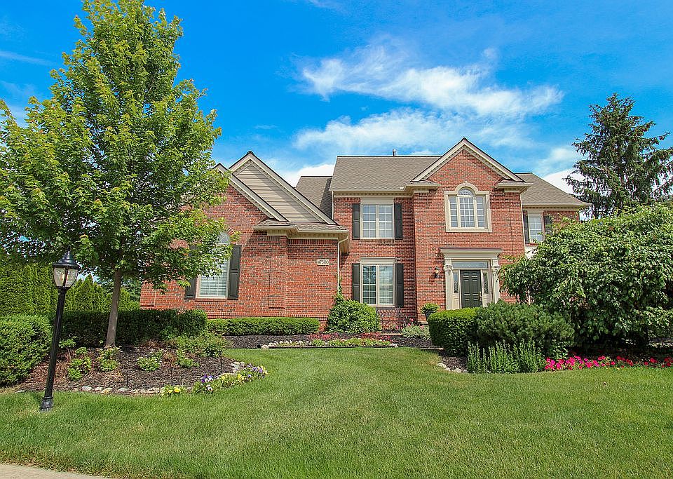 1st image of 47300 Somerset Ct