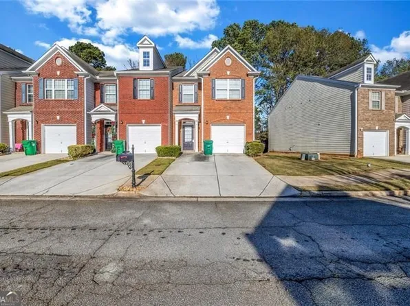 1246 Adcox Sq, Stone Mountain, GA 30088