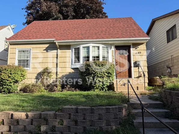 1689 Bush Ave, Saint Paul, MN 55106