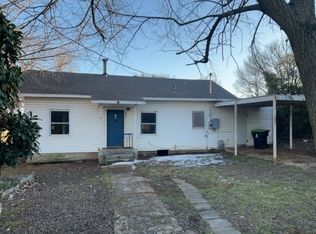 307 W Main St, Pilot Point, TX 76258