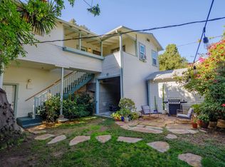 2675 N Beachwood Dr, Los Angeles, CA 90068