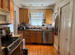 2 Kelly Rd #2, Cambridge, MA 02139