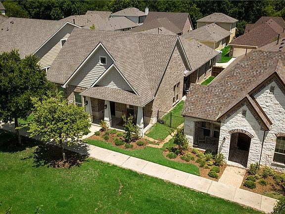 4th image of 812 Harmony Lane