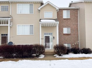 1913 Paddock Ct, Belvidere, IL 61008