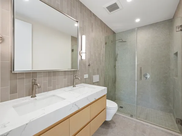 641a Baltic Street image 15 of 21