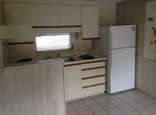 2722 Hope St, Sarasota, FL 34231
