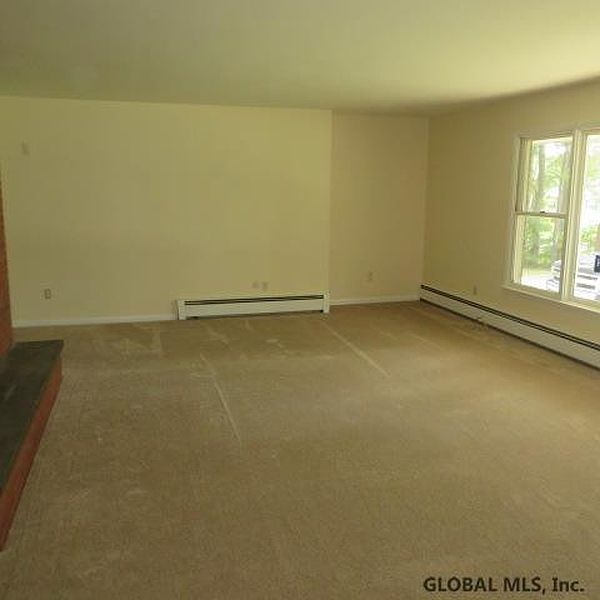 4th image of 3 DEVITT Road