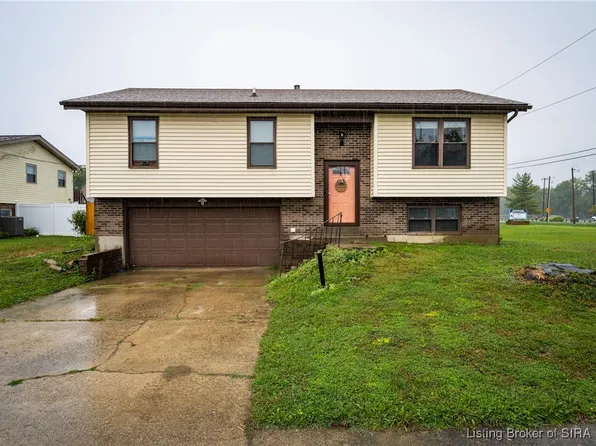 2507 Raintree Drive, Clarksville, IN 47129