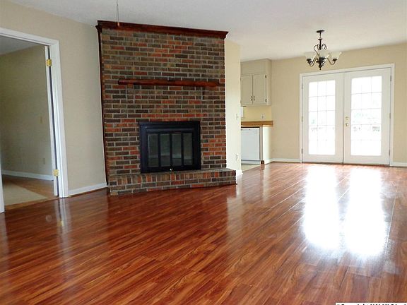 5th image of 116 Pattiwood Dr