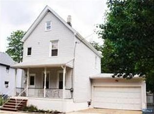 125 Center St, New Milford, NJ 07646