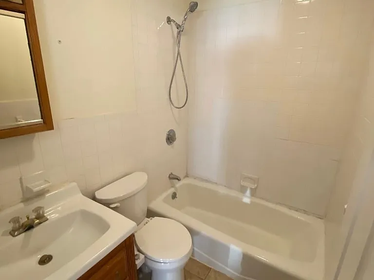 55 Bright St #3 — Photo 7